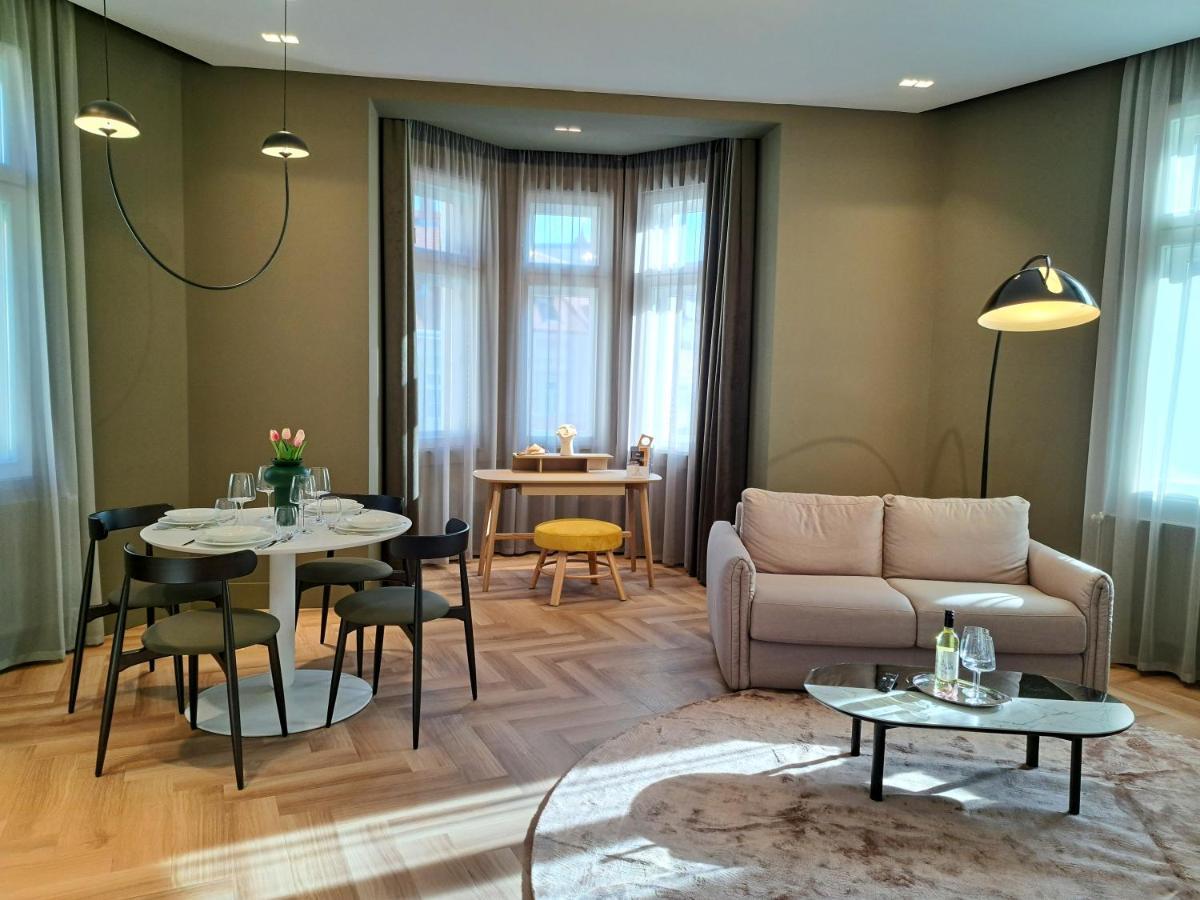 Hotel Domus Collis Gyor Bagian luar foto